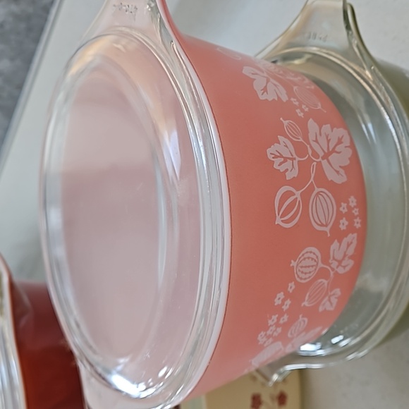 Vintage Pyrex Casserole with lids 4pcs set - Picture 2 of 11